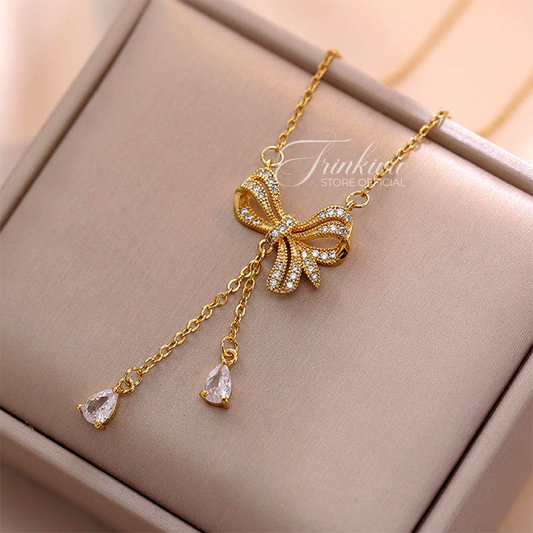 Zirconia Chain Bow Pendant Necklace